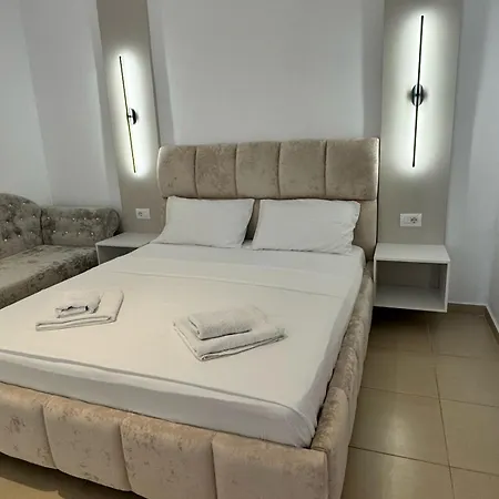 Apartment Shehu Ksamil