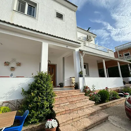 Shehu Apartamento Ksamil