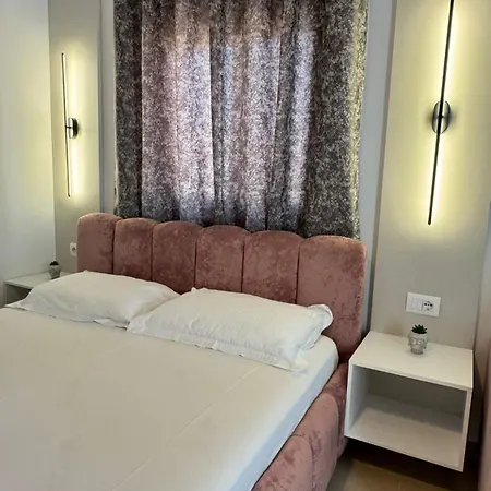 Shehu Apartment *